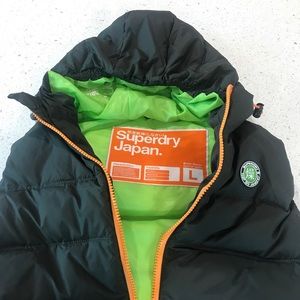 Superdry Men’s Large puff sleeveless jacket / vest